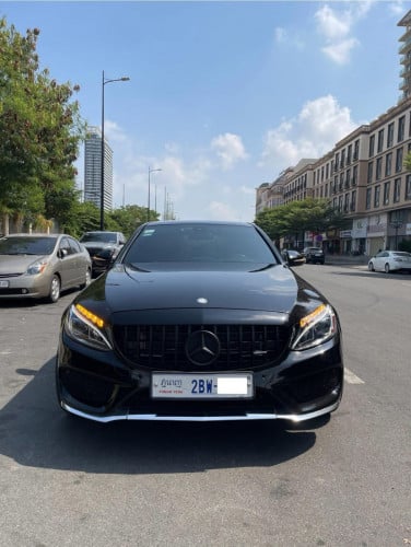 Mercedes Benz C300 AMG 2015🍒