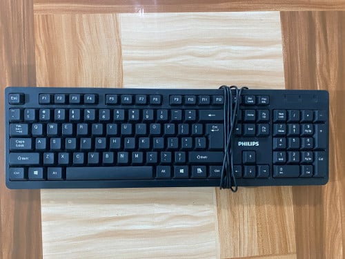 Mouse, Keyboard, Mouse pad...