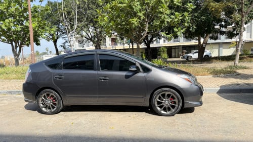 Prius 2008 ប្រផេះ ម្ចាស់ផ្ទាល់ អាគុយ017 កៅអីចុចHSសងខាង ត្រចៀកក្ដោ