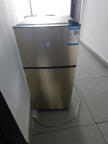 Refrigerator for sale