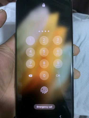 Samsung S21 Ultra 5G Sim2 Company 256gមានទូរសព្ទលក់ឆ្នូតអេក្រង់មួយមើលមិនចង់ឃើញ