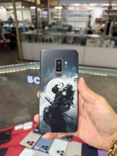 Samsung S9+ Korea Ram6GB HD256GB Phone Condition 90% , បែកខ្នងក្រោយ & ដានអេក្រង់បន្តិច