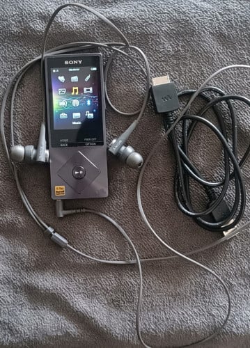 Sony walkman NW - A25 (16GB) + card slot Hi-Res Audio 99%