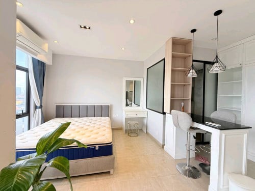 Time Square 2 – Studio for Rent💰 Price: $350/month