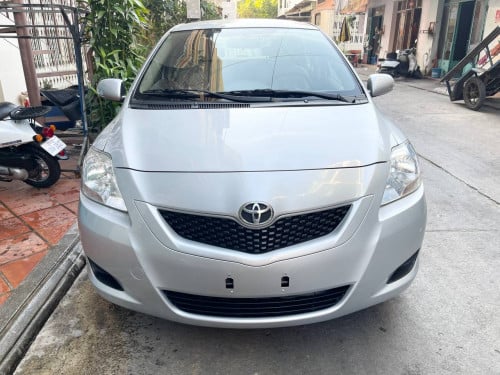 Toyota Belta 2010 ឡានថ្មីខ្លាំងណាស់