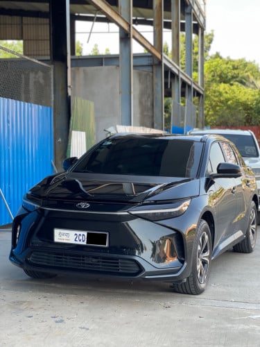 TOYOTA BZ4X 2024 615 Max