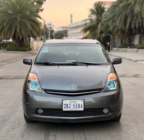 Toyota Prius ឆ្នាំ2007 full Option (ម្ចាស់ដើមទី១)