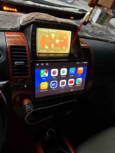 Toyota Prius full option green color