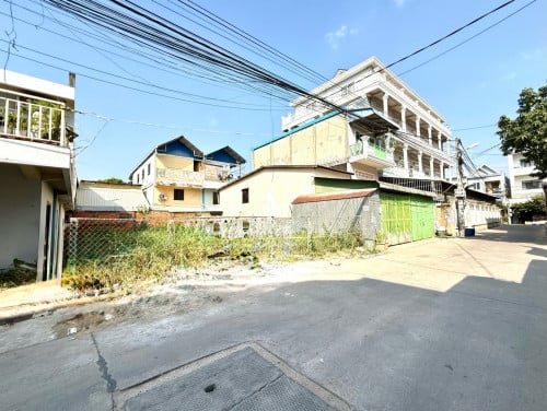 Urgent Sale: Khan Sen Sok, Phnom Penh