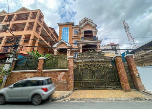 Villa available for rent in TTP1