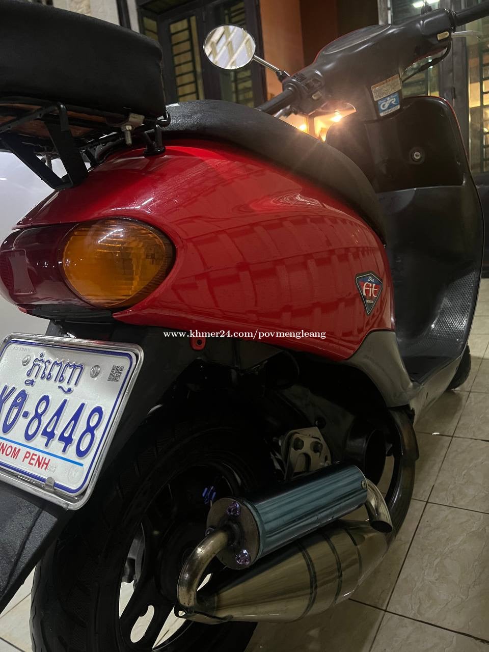 ម៉ាស៊ីននៅថ្មីស្អាត 98% ចរចារចុះបានតិចតួច Dio 50cc