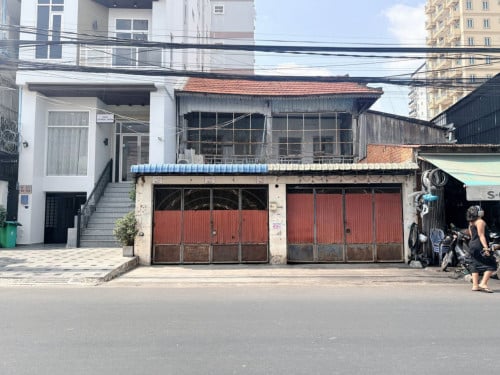 ផ្ទះជួលលើផ្លូវធំសង្កាត់ទួលទំពូង១