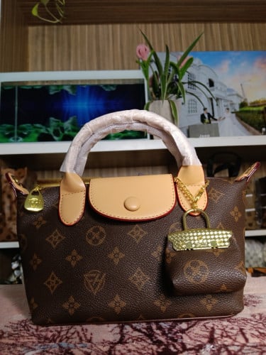 កាបូបលក់បញ្ចុះតំលៃ