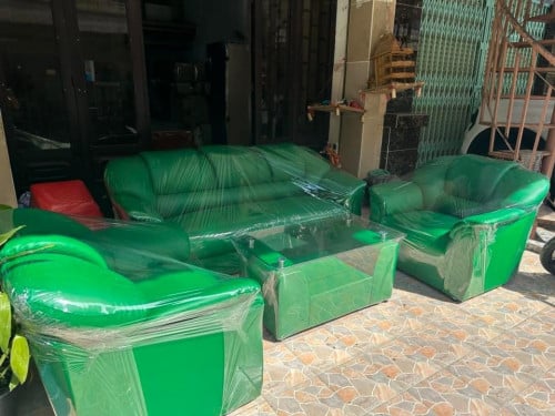 សាឡុតទាន់សម័យ