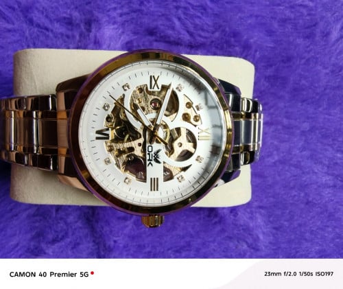 នាឡិការអូតូ មិនបាច់ប្រើថ្ម