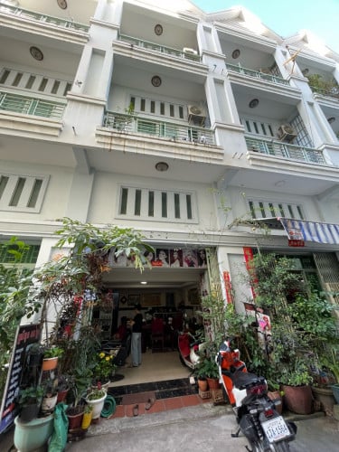 ផ្ទះលក់បន្ទាន់