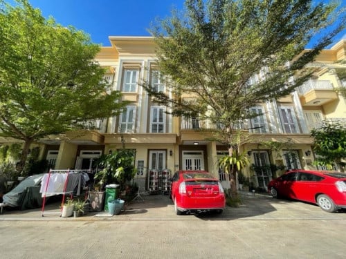 ផ្ទះជួលនៅជ្រោយចង្វារ