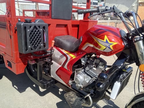 កង់បីលក់នៅថ្មីណាស់ម៉ាសុីនតាន់