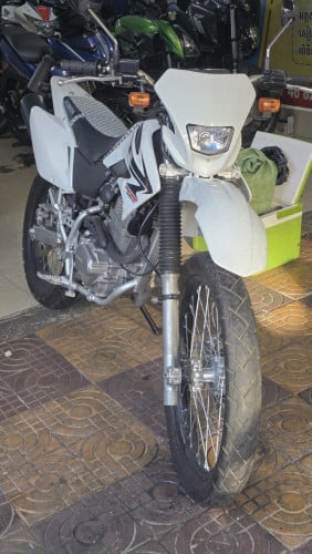 ម៉ូតូស្អាតកាត់បានក្ដៅៗ