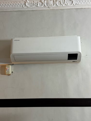 លក់ម៉ាសុីត្រជាក់023 Samsung