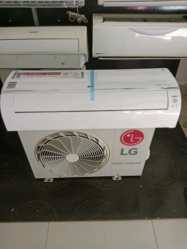 កំលាំង1សេសនៅស្អាតឆ្នាំខ្ពស់សុីភ្លេីងតិច