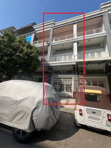 ផ្ទះល្វែងសម្រាប់ជួលនៅបុរី ពិភពថ្មីក្បែរអុីអន2