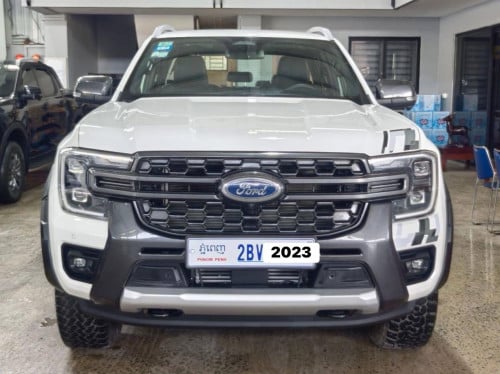 កាត់បានក្តៅៗ 2023 ️️Ford Ranger Wildtrak ឆ្នាំ2023 ម្ចាស់ដេីមកាត់ពីរម្ចាស់ដេីម សោពីរគ្រាប់