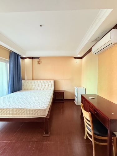 បន្ទប់ថ្នី សម្ភារះពេញ ចេញចូល24h ស្រួលរស់នៅនិងសុវត្តិភាព