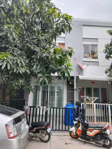 ផ្លះលក់តម្លៃ​ 42,000$ ចរចារ