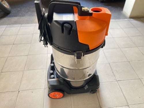 ឧបករណ៍បូមធូលី នៅថ្មី99%