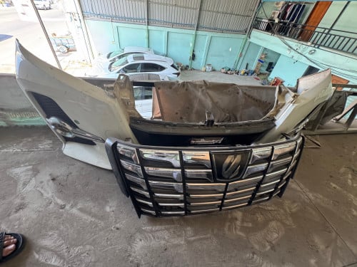 ឈុត alphard 2015 មានកាង ប៉ាណ៉ា ចង្កៀង