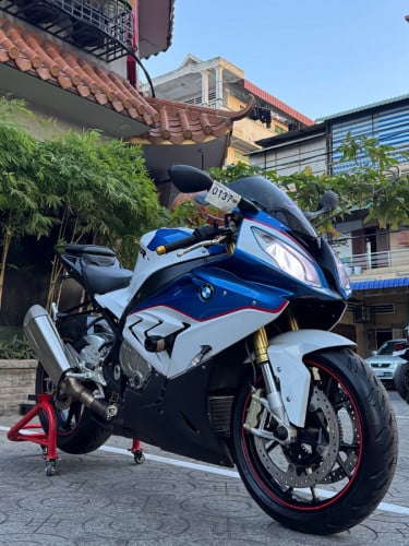 ចង់លក់. BMW S1000RR  2015 ក្រដាសពន្ធ