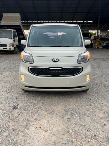 ឡានលក់ kia ray ឆ្នាំ2012 សាំង ហ្គាស ពណ៍ដោះគោ