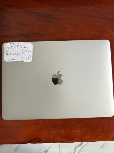 លក់MacBook pro