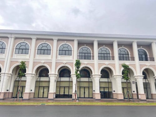 商店房子出租在 Peng Hout Bueng Snor ，铁桥头区, 金边 ，柬埔寨