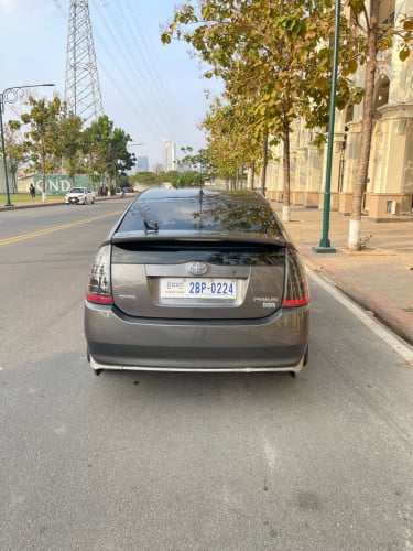 ឡានលក់ Prius 08 ធូរីង full no map ឡានថ្មីណាស់