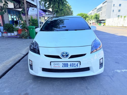 លក់​ prius2010 sola សកាំម៉ៃ​ កំដៅកៅអី ថ្មីខ្លាំង ធានាឡានមិនបុកកាត់តស្ងោរដូពណ៍មិនច្រែសABSអាគុយអែម