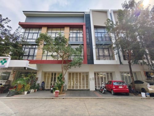 ផ្ទះអាជីវកម្ម សម្រាប់ជួល | Shophouse For Rent
