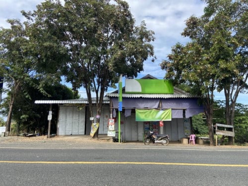 🏦House Available for Urgent Sale at a Special Price (Negotiable).