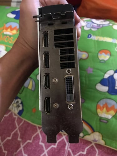 ត្រូវការ VGA 1660 កាប់សាច់មួយ មានឆាតមក