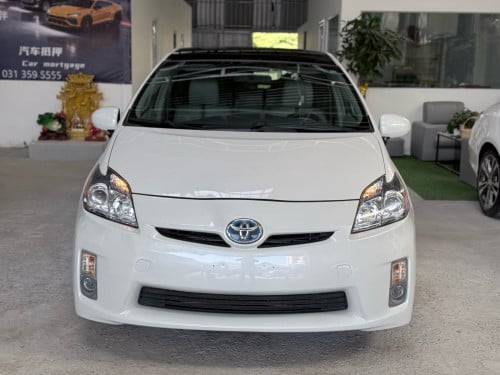 2010 Toyota Prius Solar ទើបរៀបចំហើយ