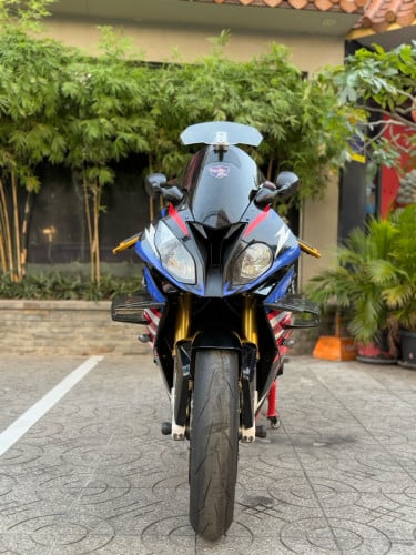 BMW S1000RR. 2018 ក្រដាសពន្ធលក់