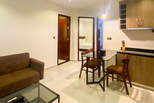 Cozy Two bedrooms Serviced Apt in BKK2