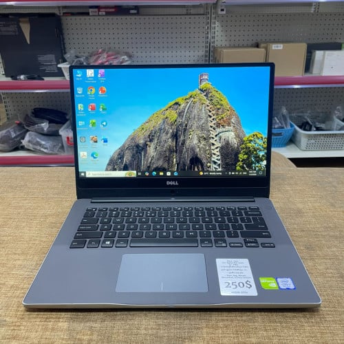 Dell Inspiron 7472