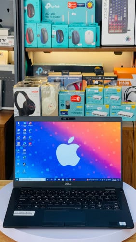 Dell latitude 5300 (1ទឹកស្អាត 98%)Good for Students &Office🌸🫶🏻🫶🏻💓