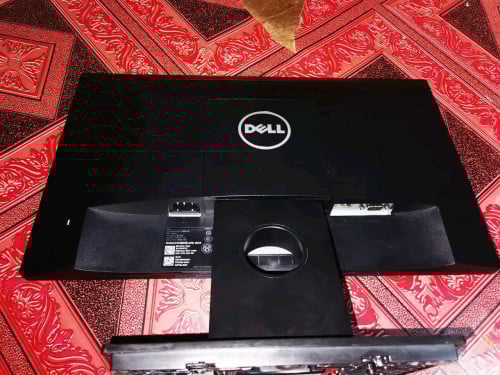Dell monitor 20" ស្អាត 98% ថែមខ្សែHdmi