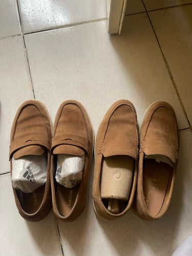 Geox size 42.5-43 ស្បែកឆៅ 99.99% 2 គូរ 75$