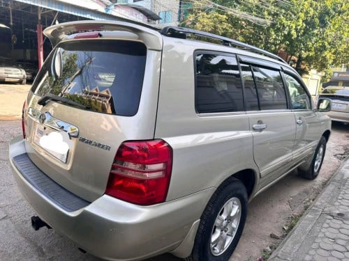 Highlander V6 pog2 2002 full option 2BExx