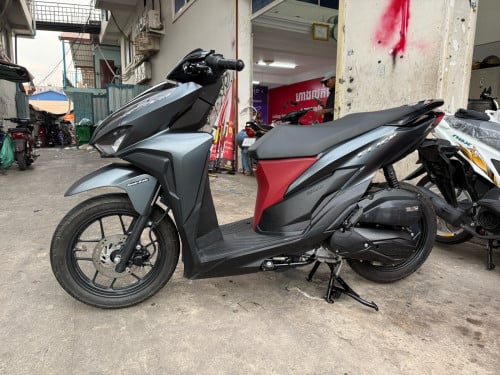Honda Click 2023 ស្លាកលេខភ្នំពេញ