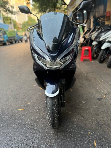 Honda PCX Hybrid 125cc ABS 2018 ជប៉ុនចំ​ ទឹកថ្នាំហ្ស៊ីន​